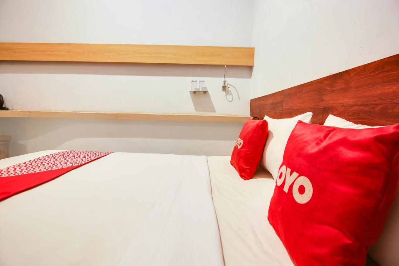 Collection O 91464 7 Dream Hotel パレンバン エクステリア 写真