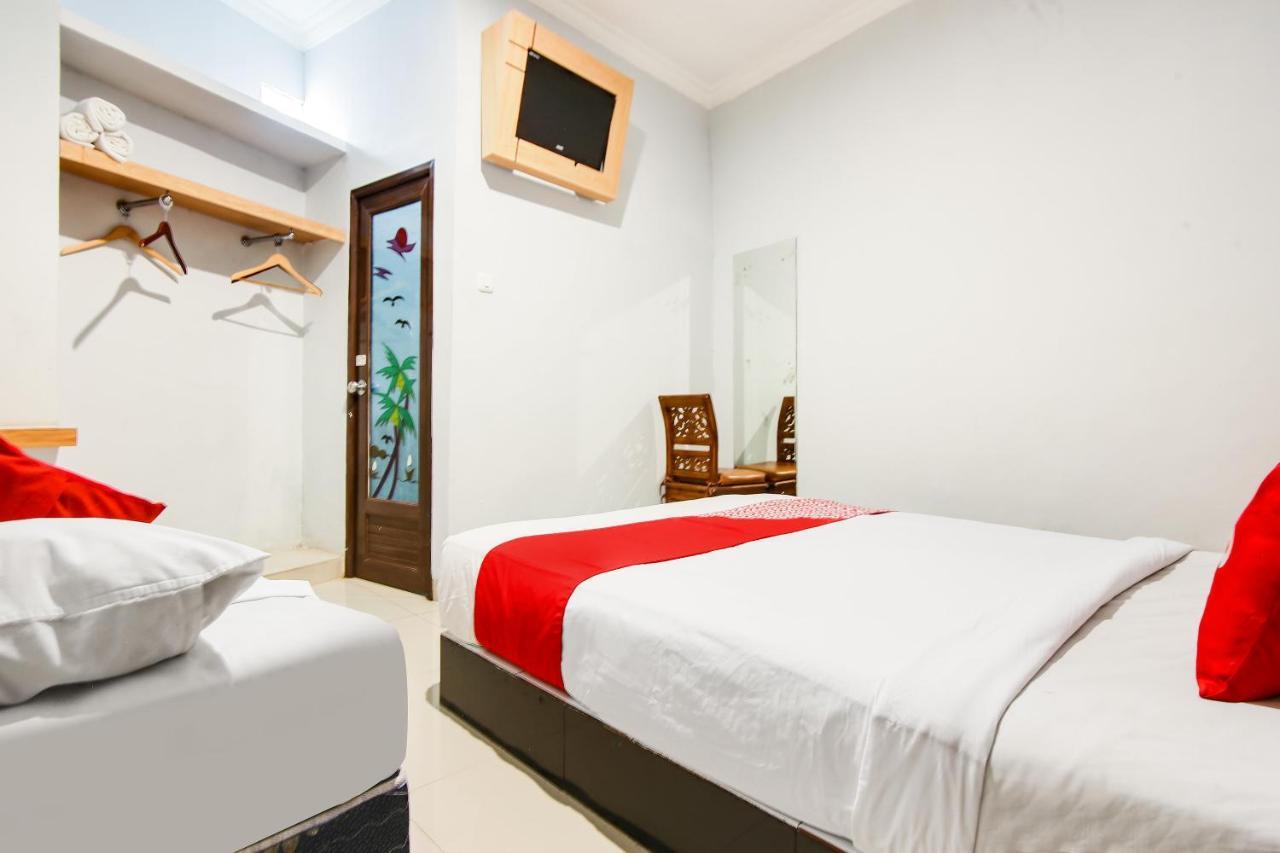 Collection O 91464 7 Dream Hotel パレンバン エクステリア 写真