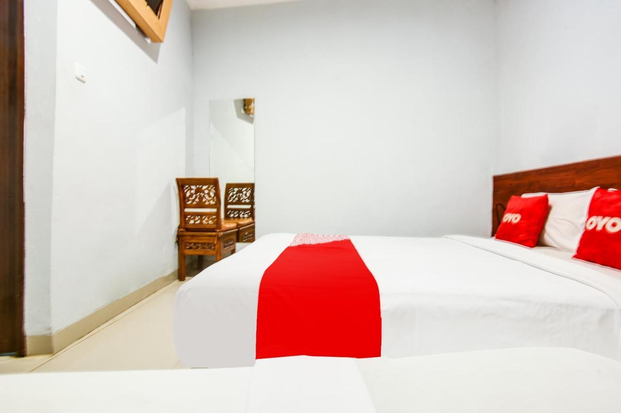 Collection O 91464 7 Dream Hotel パレンバン エクステリア 写真